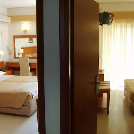Aparthotel Paradise Lost 3*
