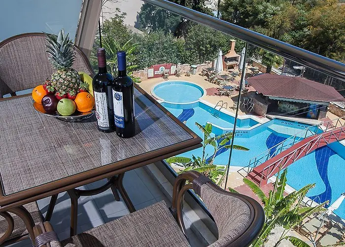 Hotel apartamentowy Paradise Lost 3*